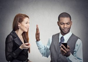 Nas etiquetas em redes sociais não ignore o cliente